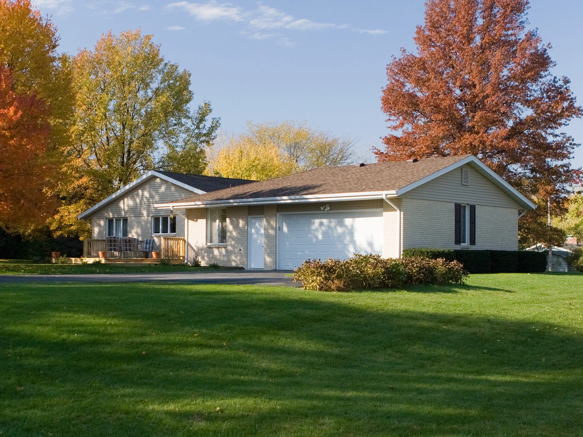 Ranch style Home with Attached Garage in Champaign 